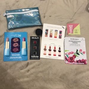 Makeup sample set